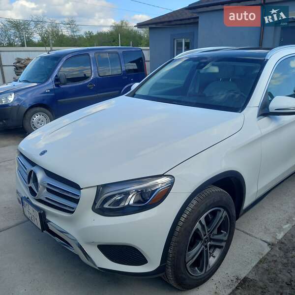 Mercedes-Benz GLC-Class 2019