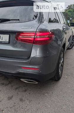 Позашляховик / Кросовер Mercedes-Benz GLC-Class 2018 в 