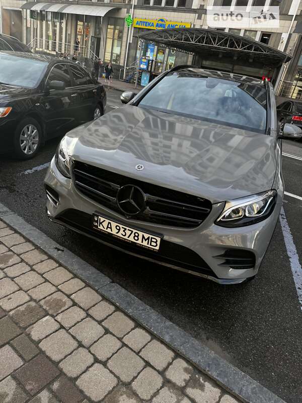 Внедорожник / Кроссовер Mercedes-Benz GLC-Class 2019 в Киеве
