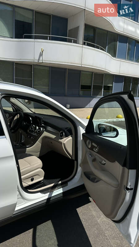 Внедорожник / Кроссовер Mercedes-Benz GLC-Class 2017 в Одессе