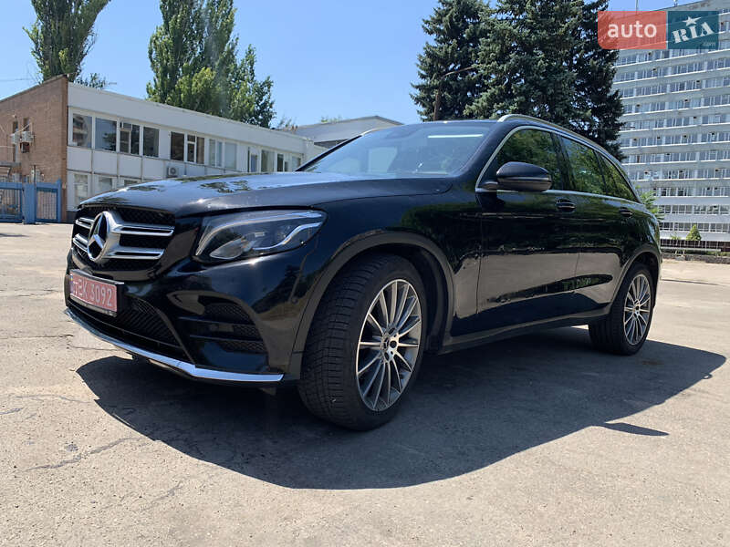 Внедорожник / Кроссовер Mercedes-Benz GLC-Class 2018 в Днепре