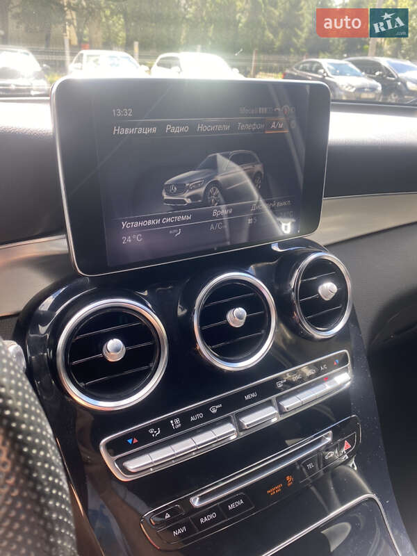 Внедорожник / Кроссовер Mercedes-Benz GLC-Class 2016 в Киеве