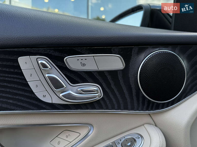 Внедорожник / Кроссовер Mercedes-Benz GLC-Class 2017 в Одессе