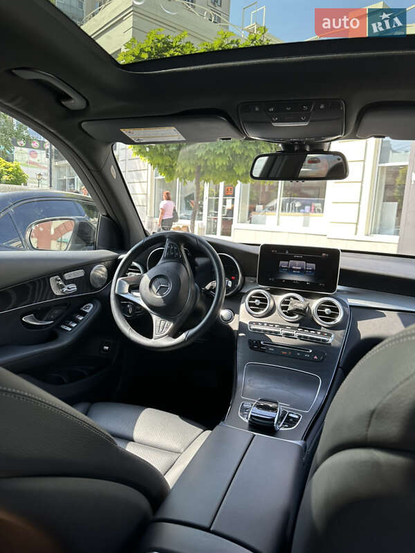 Внедорожник / Кроссовер Mercedes-Benz GLC-Class 2018 в Полтаве фото 5 Внедорожник / Кроссовер Mercedes-Benz GLC-Class 2018 в Полтаве