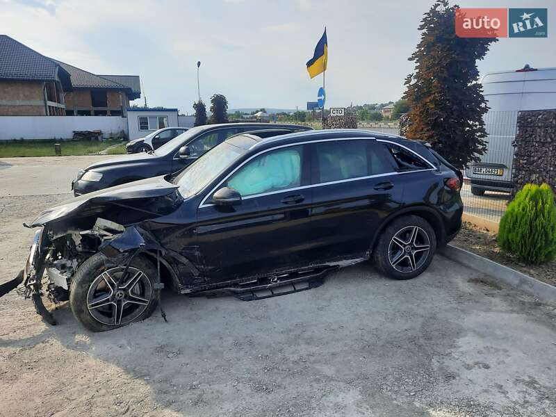 Позашляховик / Кросовер Mercedes-Benz GLC-Class 2019 в Чернівцях