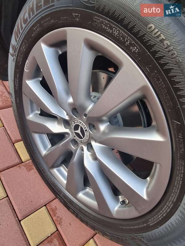 Внедорожник / Кроссовер Mercedes-Benz GLC-Class 2015 в Иршаве фото 6 Внедорожник / Кроссовер Mercedes-Benz GLC-Class 2015 в Иршаве