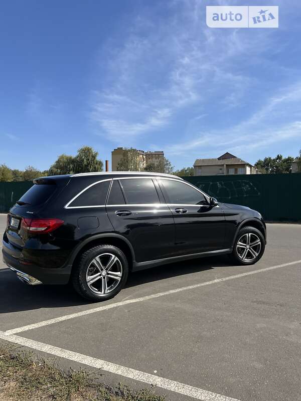 Внедорожник / Кроссовер Mercedes-Benz GLC-Class 2017 в Ивано-Франковске