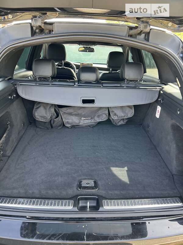 Внедорожник / Кроссовер Mercedes-Benz GLC-Class 2017 в Ивано-Франковске