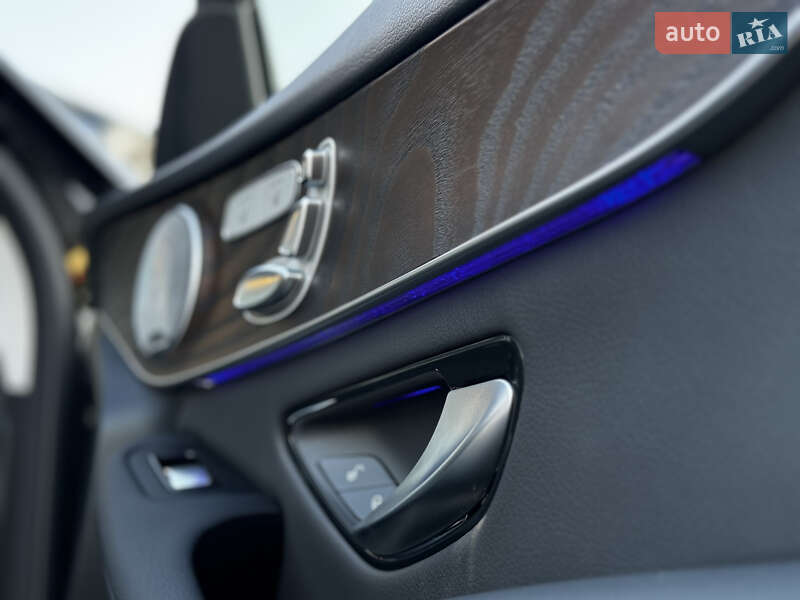 Внедорожник / Кроссовер Mercedes-Benz GLC-Class 2020 в Житомире
