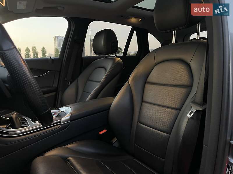 Позашляховик / Кросовер Mercedes-Benz GLC-Class 2016 в Києві