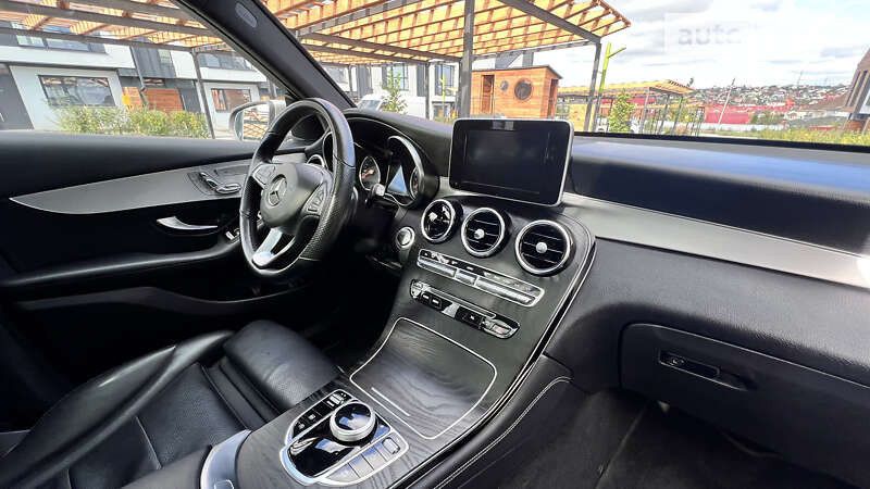 Внедорожник / Кроссовер Mercedes-Benz GLC-Class 2019 в Хмельницком