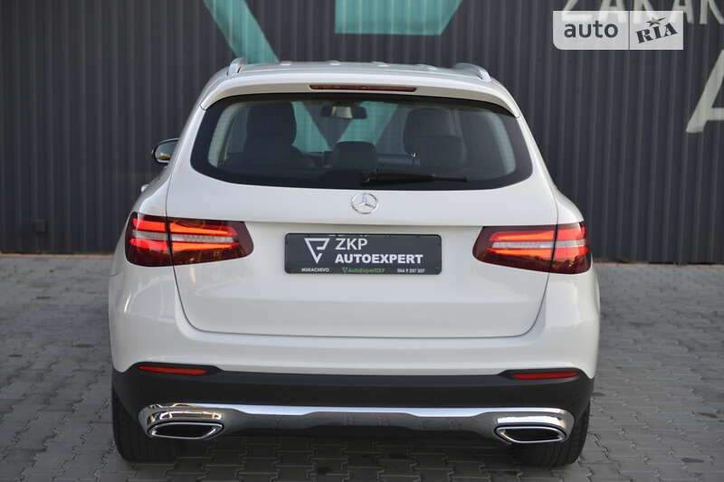 Внедорожник / Кроссовер Mercedes-Benz GLC-Class 2017 в Мукачево фото 8 Внедорожник / Кроссовер Mercedes-Benz GLC-Class 2017 в Мукачево