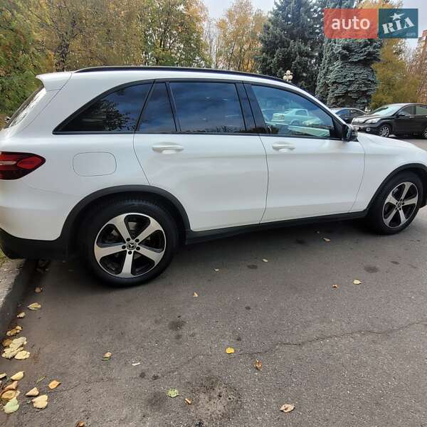 Внедорожник / Кроссовер Mercedes-Benz GLC-Class 2017 в Днепре