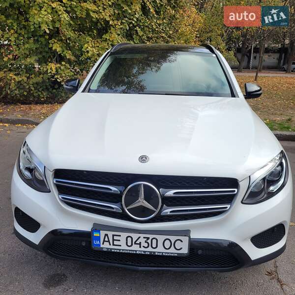 Внедорожник / Кроссовер Mercedes-Benz GLC-Class 2017 в Днепре