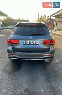 Внедорожник / Кроссовер Mercedes-Benz GLC-Class 2017 в 