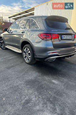 Внедорожник / Кроссовер Mercedes-Benz GLC-Class 2017 в 