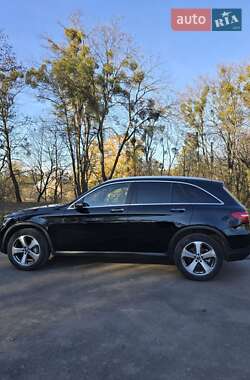 Внедорожник / Кроссовер Mercedes-Benz GLC-Class 2018 в 