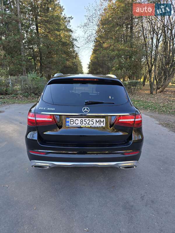 Внедорожник / Кроссовер Mercedes-Benz GLC-Class 2018 в Львове