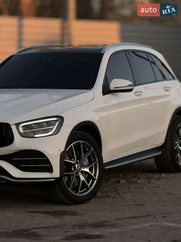 Внедорожник / Кроссовер Mercedes-Benz GLC-Class 2022 в Киеве