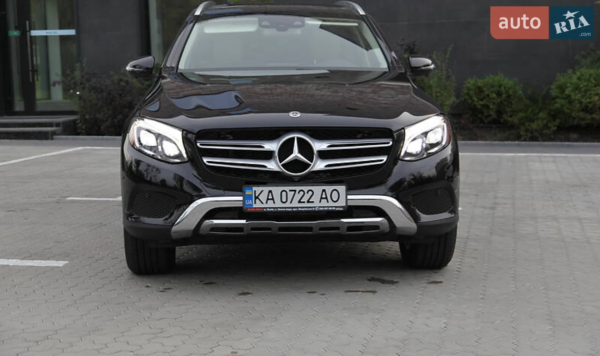 2017 Mercedes-Benz GLC - мініатюра 3
