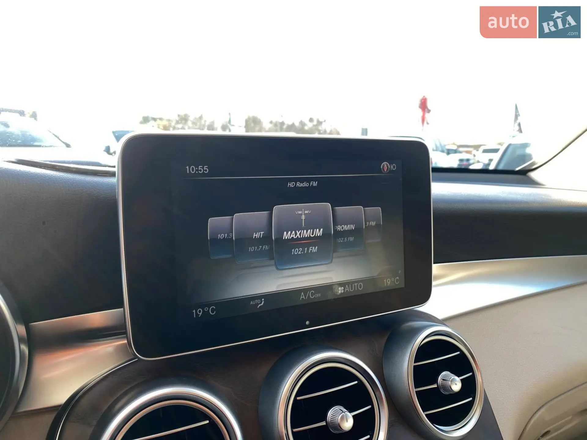 2018 Mercedes-Benz GLC - мініатюра 19