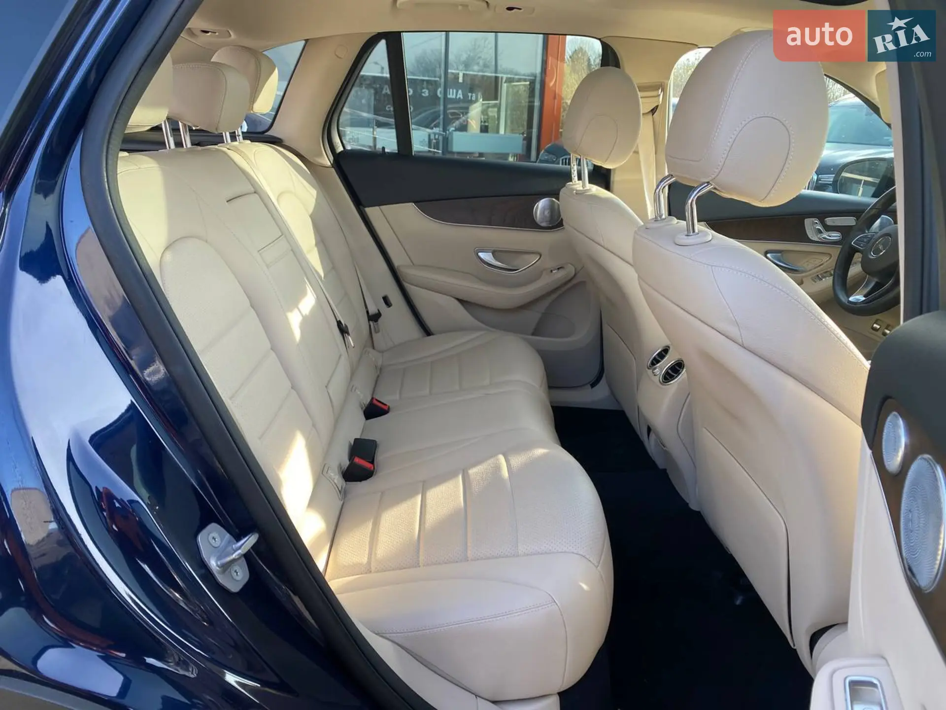 2018 Mercedes-Benz GLC - мініатюра 26