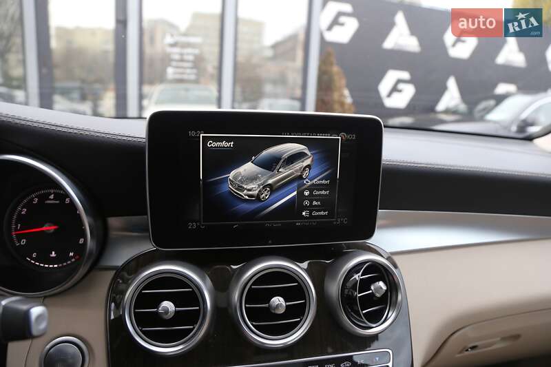 Позашляховик / Кросовер Mercedes-Benz GLC-Class 2020 в Києві