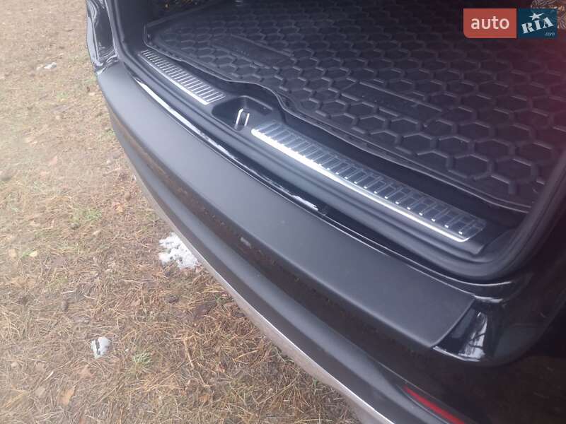 Внедорожник / Кроссовер Mercedes-Benz GLC-Class 2016 в Сумах