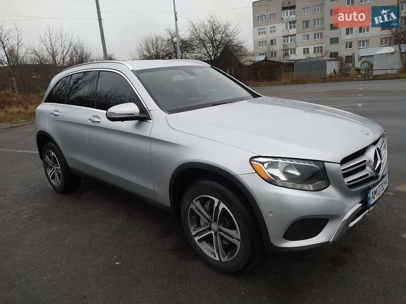 Внедорожник / Кроссовер Mercedes-Benz GLC-Class 2015 в Житомире