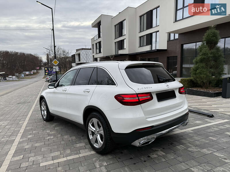Внедорожник / Кроссовер Mercedes-Benz GLC-Class 2015 в Ужгороде