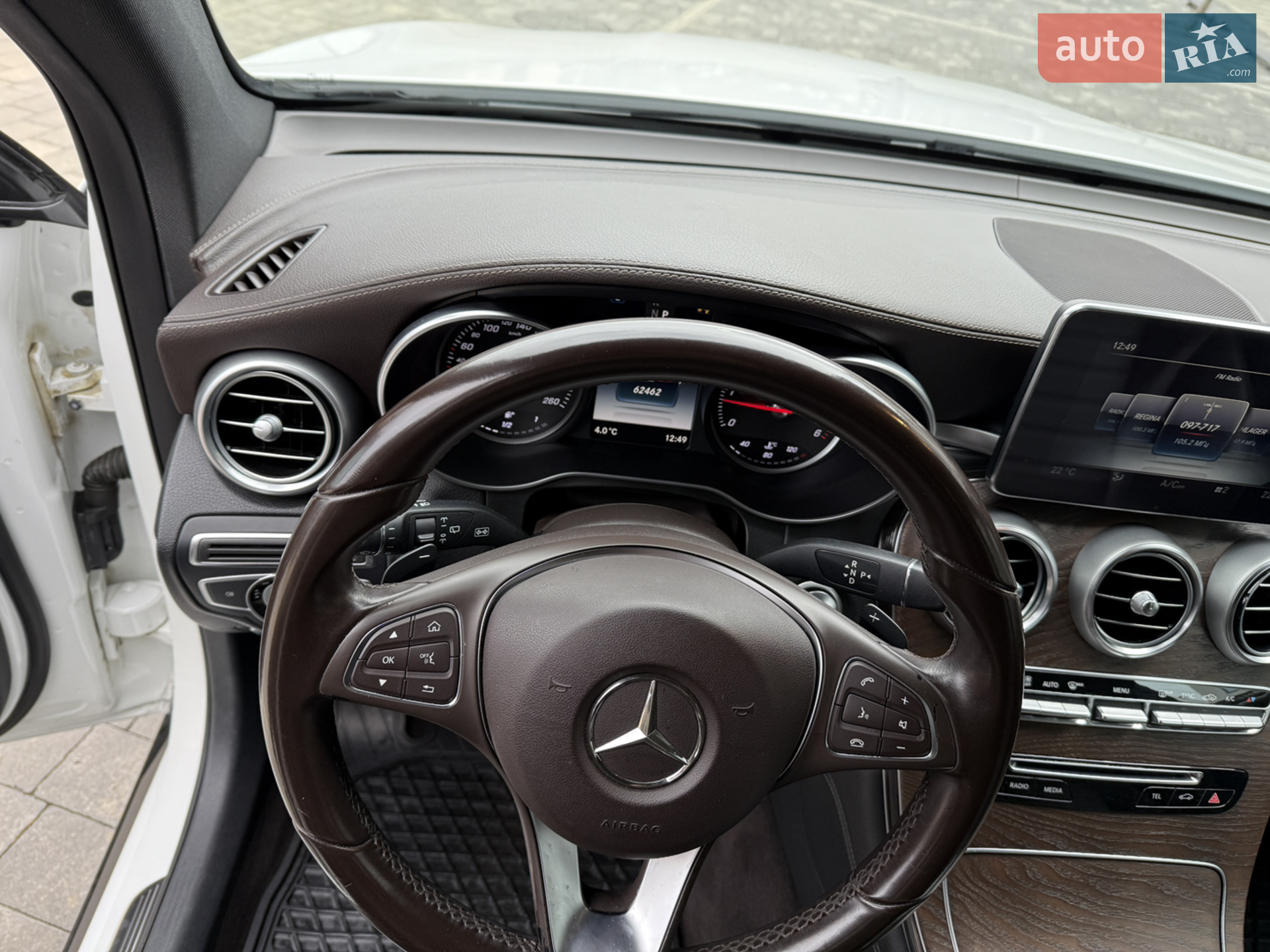 2015 Mercedes-Benz GLC - мініатюра 20