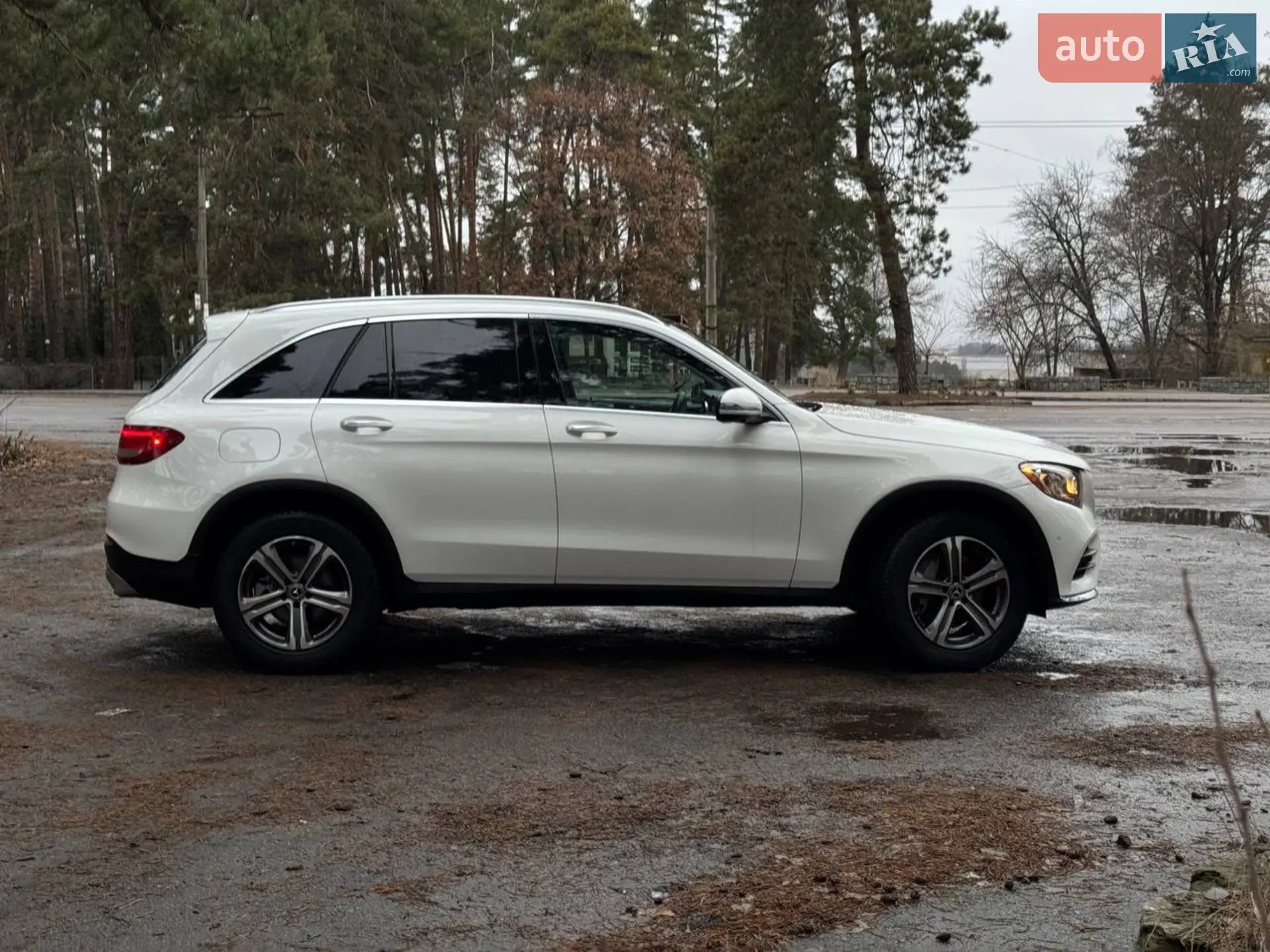 2017 Mercedes-Benz GLC - мініатюра 11