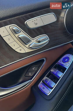 Внедорожник / Кроссовер Mercedes-Benz GLC-Class 2021 в 