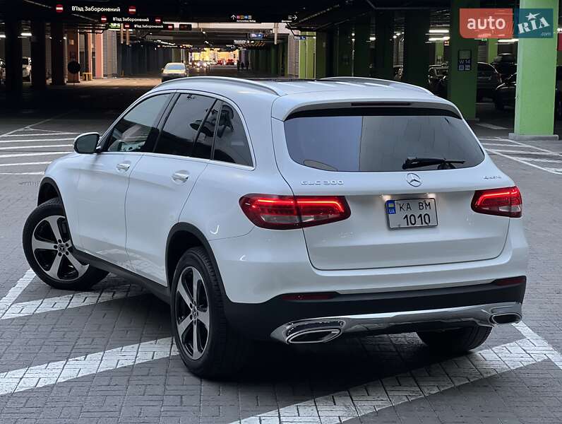Позашляховик / Кросовер Mercedes-Benz GLC-Class 2018 в Києві