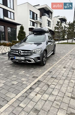 Позашляховик / Кросовер Mercedes-Benz GLC-Class 2021 в Ужгороді