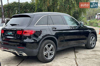 Внедорожник / Кроссовер Mercedes-Benz GLC-Class 2020 в 