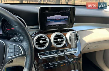 Внедорожник / Кроссовер Mercedes-Benz GLC-Class 2017 в 