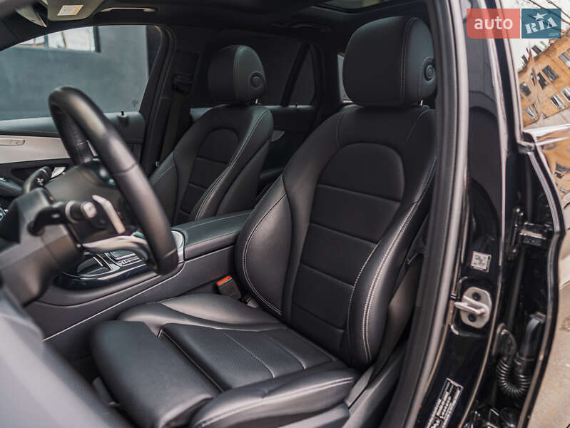 Позашляховик / Кросовер Mercedes-Benz GLC-Class 2021 в Києві