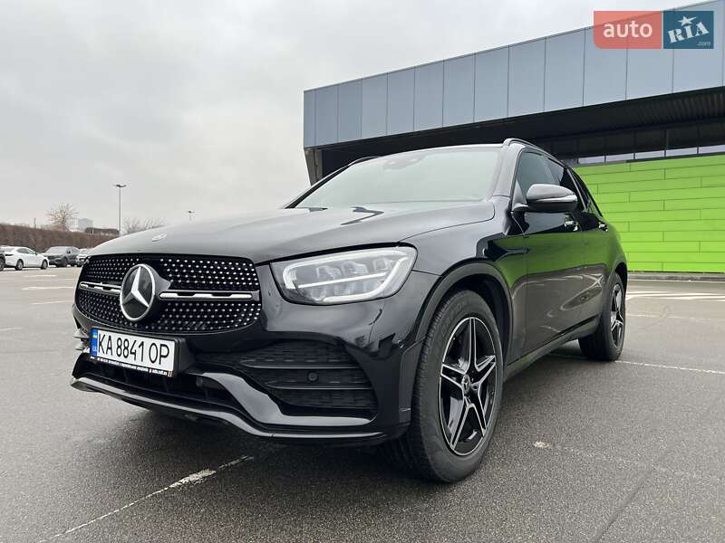 Внедорожник / Кроссовер Mercedes-Benz GLC-Class 2021 в 
