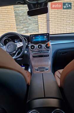 Внедорожник / Кроссовер Mercedes-Benz GLC-Class 2021 в 