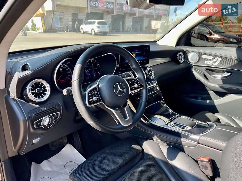 Внедорожник / Кроссовер Mercedes-Benz GLC-Class 2020 в Киеве