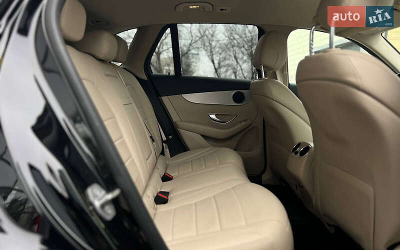 Позашляховик / Кросовер Mercedes-Benz GLC-Class 2017 в Івано-Франківську