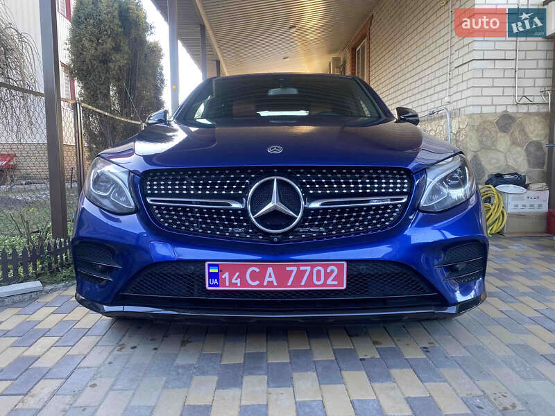 Внедорожник / Кроссовер Mercedes-Benz GLC-Class 2018 в 
