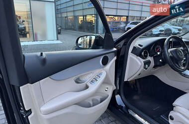 Внедорожник / Кроссовер Mercedes-Benz GLC-Class 2016 в 