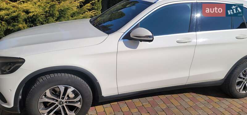 Mercedes-Benz GLC-Class 2018