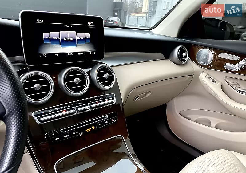 Позашляховик / Кросовер Mercedes-Benz GLC-Class 2015 в Львові