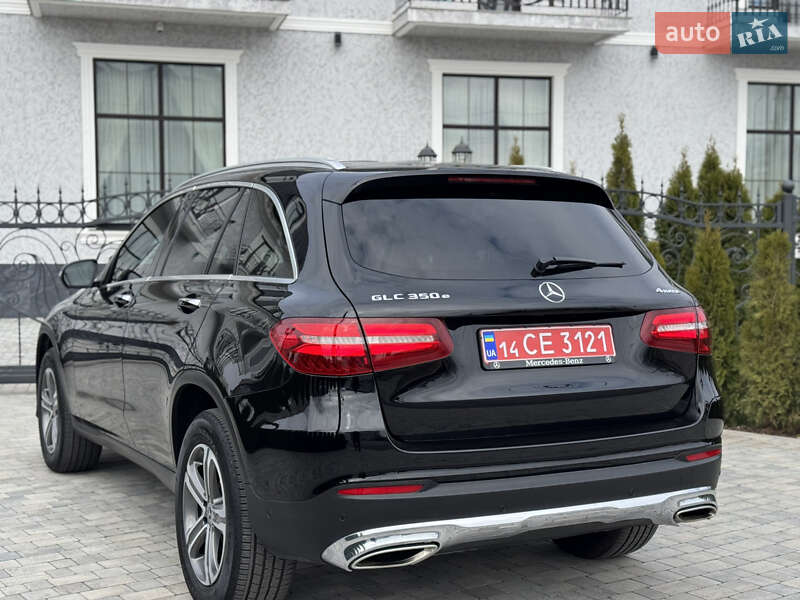 Внедорожник / Кроссовер Mercedes-Benz GLC-Class 2019 в Киеве