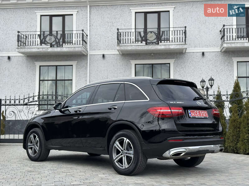 Внедорожник / Кроссовер Mercedes-Benz GLC-Class 2019 в Киеве