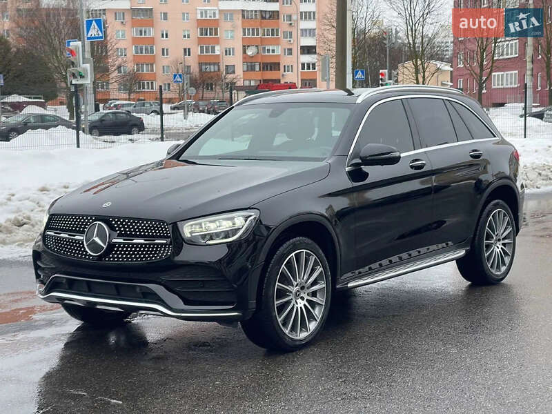 Mercedes-Benz GLC-Class 2019