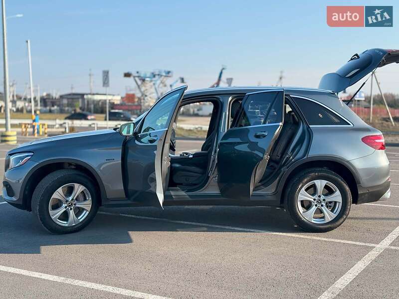 Внедорожник / Кроссовер Mercedes-Benz GLC-Class 2018 в Львове